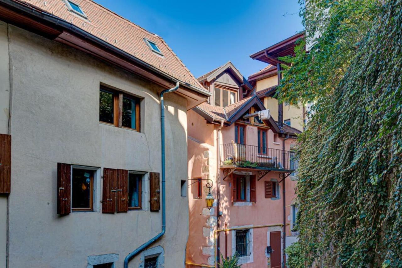 Appartamento Escale Annecienne Furnished Flat Annecy Esterno foto